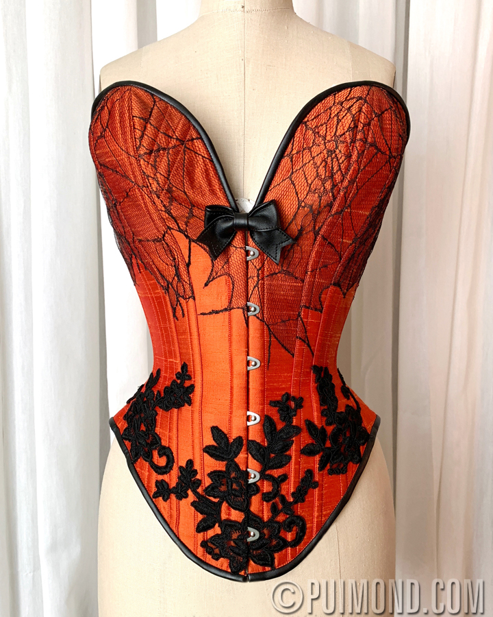 BRAS/CORSETS COLLECTION